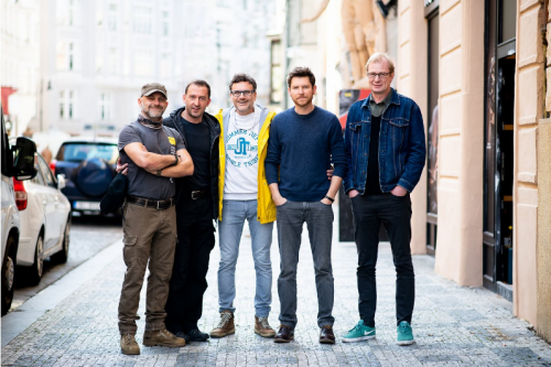 Zobrazit detail akce: MIMOŘÁDNĚ ZAŘAZUJEME! Prvok, Šampón, Tečka, Karel