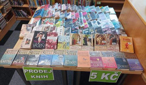 Zobrazit detail akce: Antikvariát v knihovně
