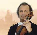 Zobrazit detail akce: Česká špička: Vánoční koncert Václava Hudečka