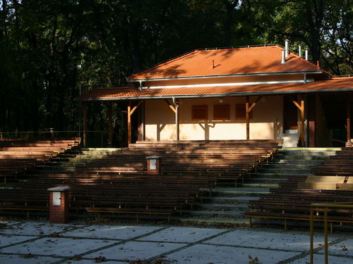 Zvětšit