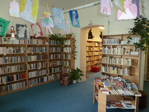 Zobrazit článek - Knihovna ve Skřečoni s posíleným zázemím i půjčovní dobou