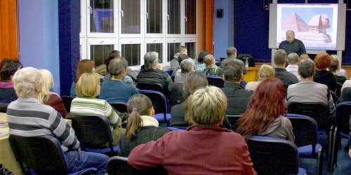 Zobrazit článek - Neuvěřitelné skutečnosti v knihovně