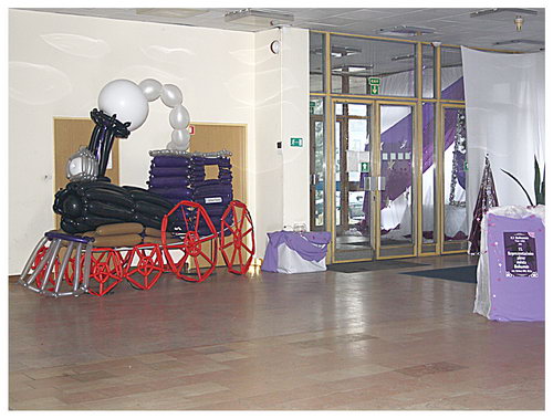 2011-02-19 Reprezentační ples města - 80. léta - zvětšit