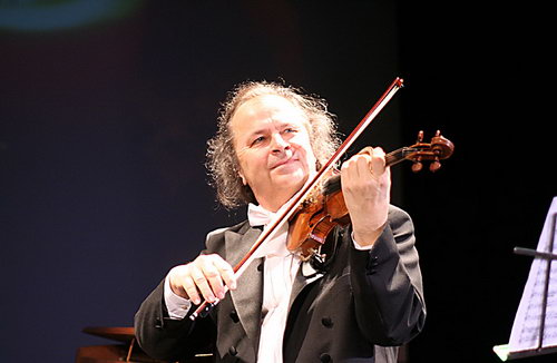 2007-12-12 Vánoční koncert Václava Hudečka - zvětšit