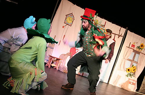 2007-12-16 Premiéra bohumínských ochotníků - zvětšit