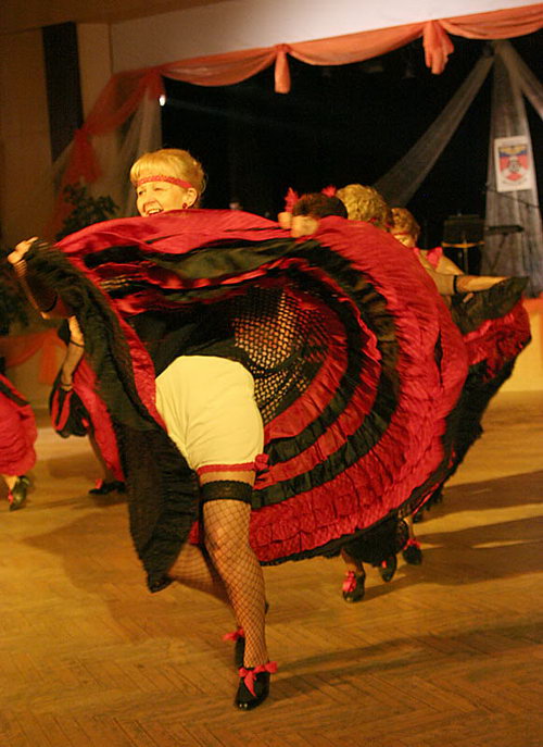 2008-02-01 Reprezentační ples města Bohumína v prvorepublikovém stylu - zvětšit