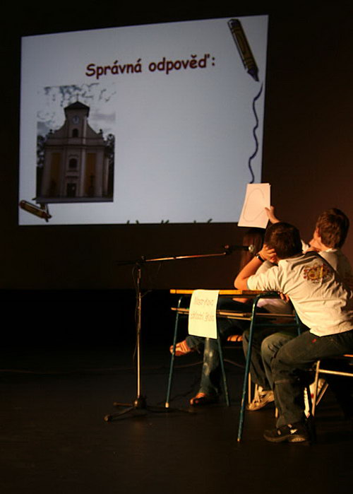 2008-04-01 Finále Soutěž jako veřejná show - zvětšit