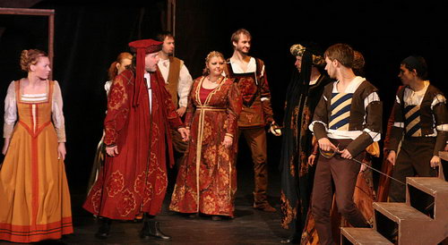 2008-04-04 Divadlo Romeo a Julie - zvětšit