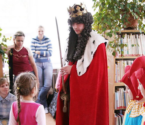 2008-04-17 Pasování prvňáčků na čtenáře - zvětšit