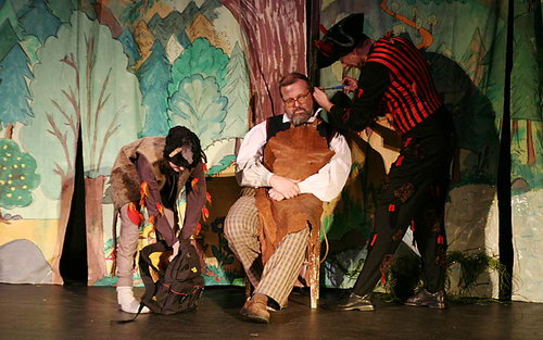2008-04-20 Premiéra bohumínských ochotníků - Fimfárum - zvětšit