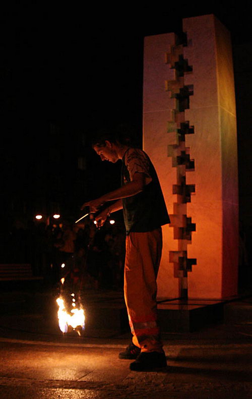2008-05-01 Políbení Odry a Olše anebo Fontána se probouzí - zvětšit