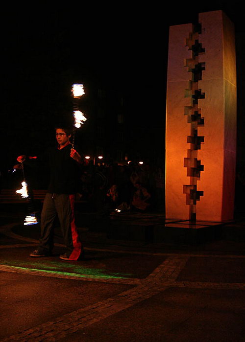 2008-05-01 Políbení Odry a Olše aneb Fontána se probouzí - zvětšit