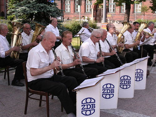 2008-05-29 Dechovkové čtvrtky - Dechový orchestr ŽDB Group - zvětšit