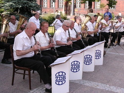 2008-05-29 Dechovkové čtvrtky - Dechový orchestr ŽDB Group - zvětšit
