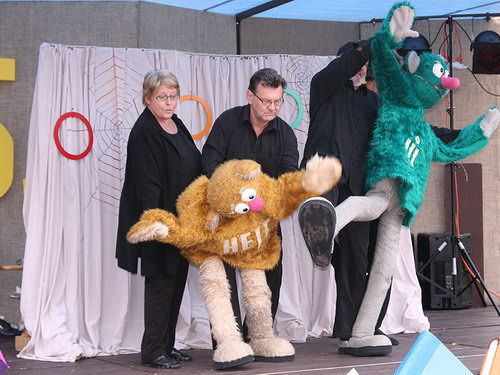 2008-10-04 Guinessův rekord - nejvíce lidí na náměstí s knihou - zvětšit